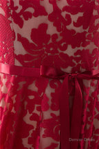 Red A Line Sleeveless Short Lace Homecoming Dresses