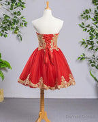 Red Sweetheart Tulle Short Homecoming Dress with Gold Applique, Short Prom Dresses