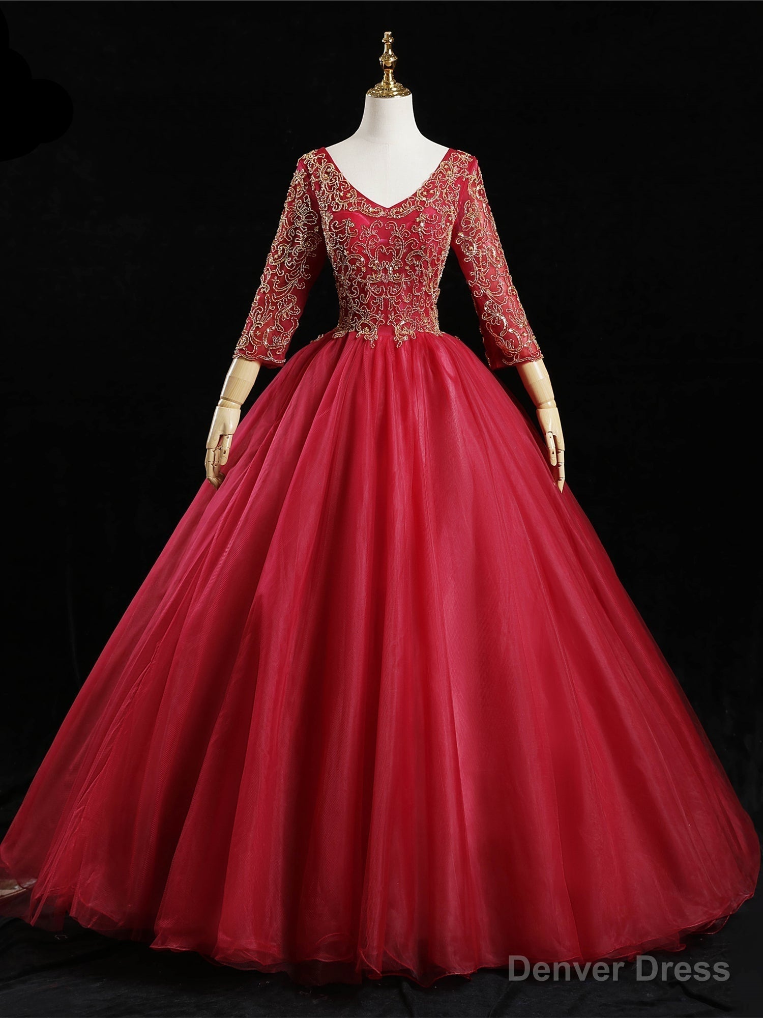 Red Tulle V-neck Long Sleeve Beading Quinceanera Dress Main image