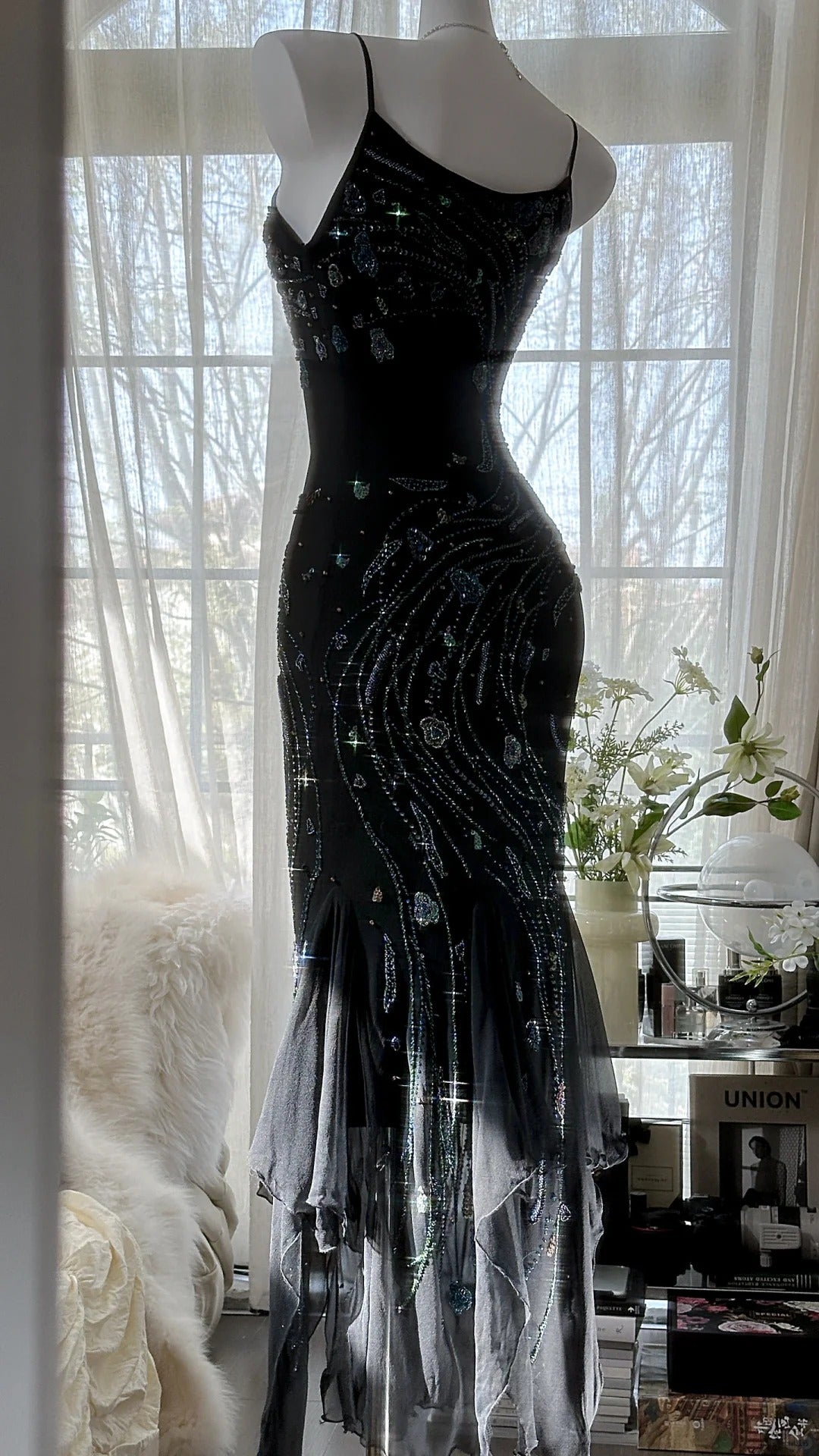 Retro Beautiful Shoulder Strap Beaded Chiffon Irregular Skirt Prom Dresses