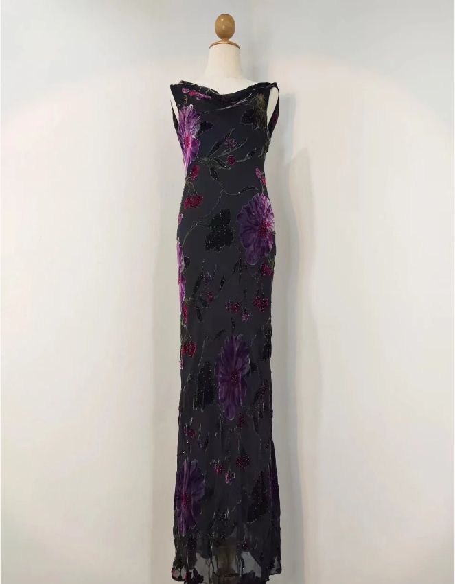 Retro Black Mermaid Neckline Embroidered Floral Backless Chiffon Long Prom Dresses Evening Dresses Main image