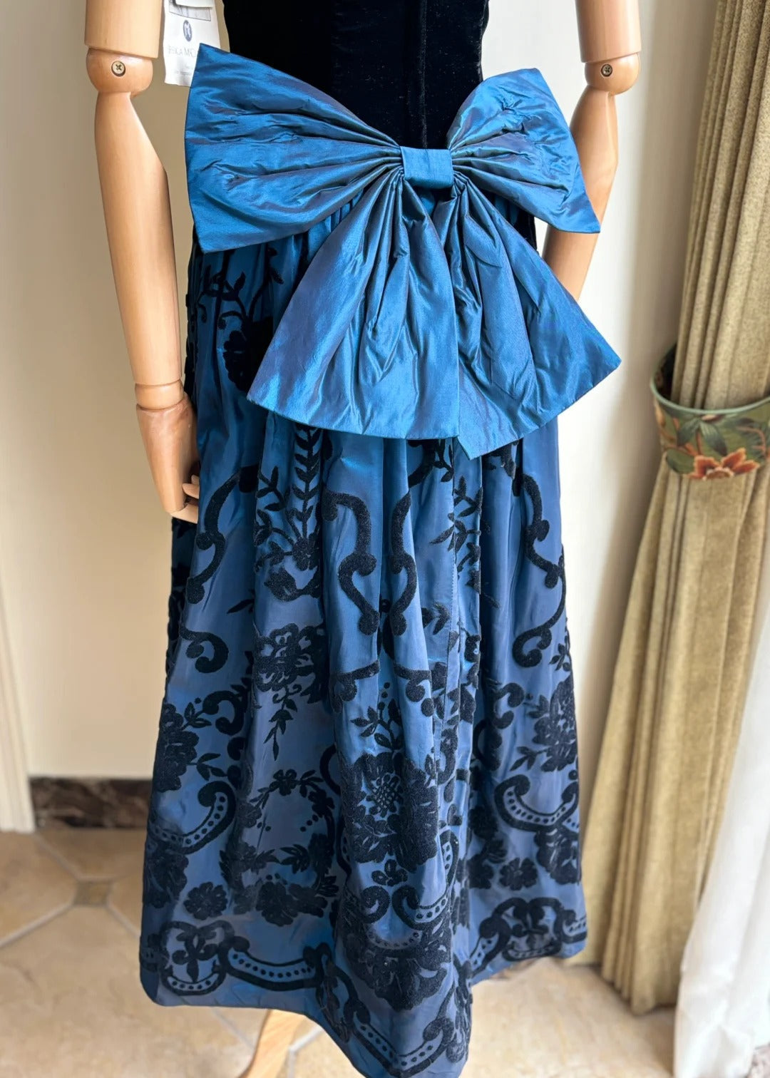 Retro Blue And Black A-Line Strapless Bow Jacquard Velvet Long Prom Dresses Evening Dresses