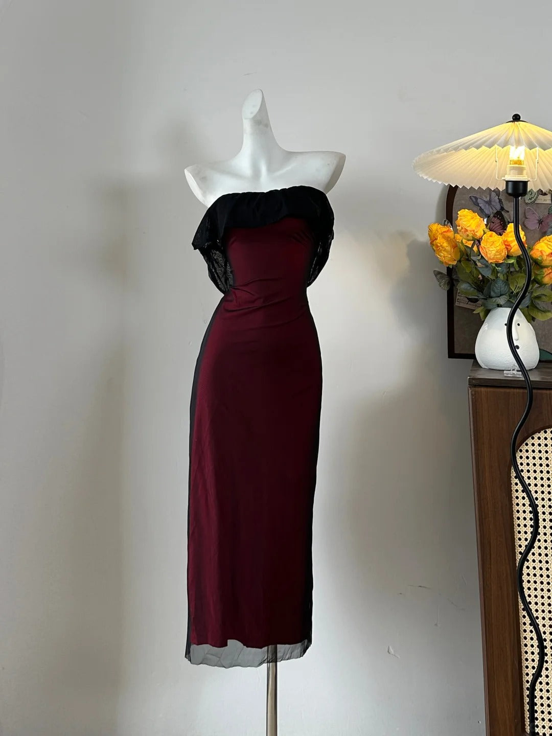 Retro Burgundy Slim-Fit Tube Top Ruffled Tulle Prom Dresses Evening Dresses Secondary image