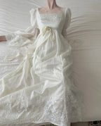 Retro Elegant Ivory A-Line Square Neck Long Sleeve Embroidered Lace Long Prom Dresses Evening Dresses