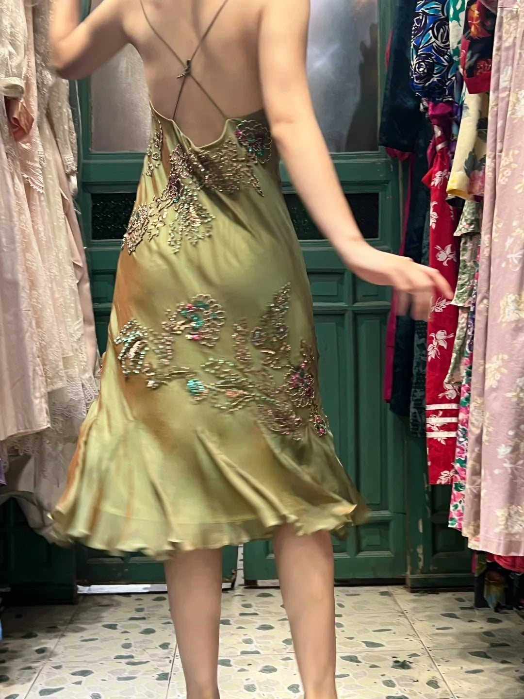 Retro Elegant Olive Green Deep V Backless Cross-Beaded Chiffon Long Prom Dresses Evening Dresses