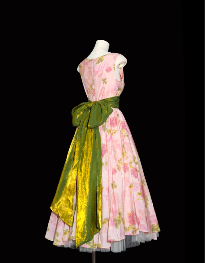 Retro Pink Floral Print A-Line Round Neck Bow Waist-Cinching Long Prom Dresses