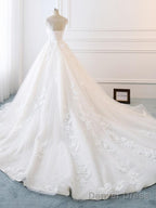 Romantic A-Line Royal Wedding Dresses White Bridal Gown Lace Wedding Dresses Prom Dress