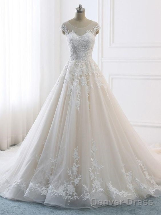 Romantic A-Line Royal Wedding Dresses White Bridal Gown Lace Wedding Dresses Prom Dress