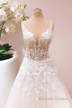 Romantic Long A Line Spaghetti Straps Appliques Lace Tulle Wedding Dresses