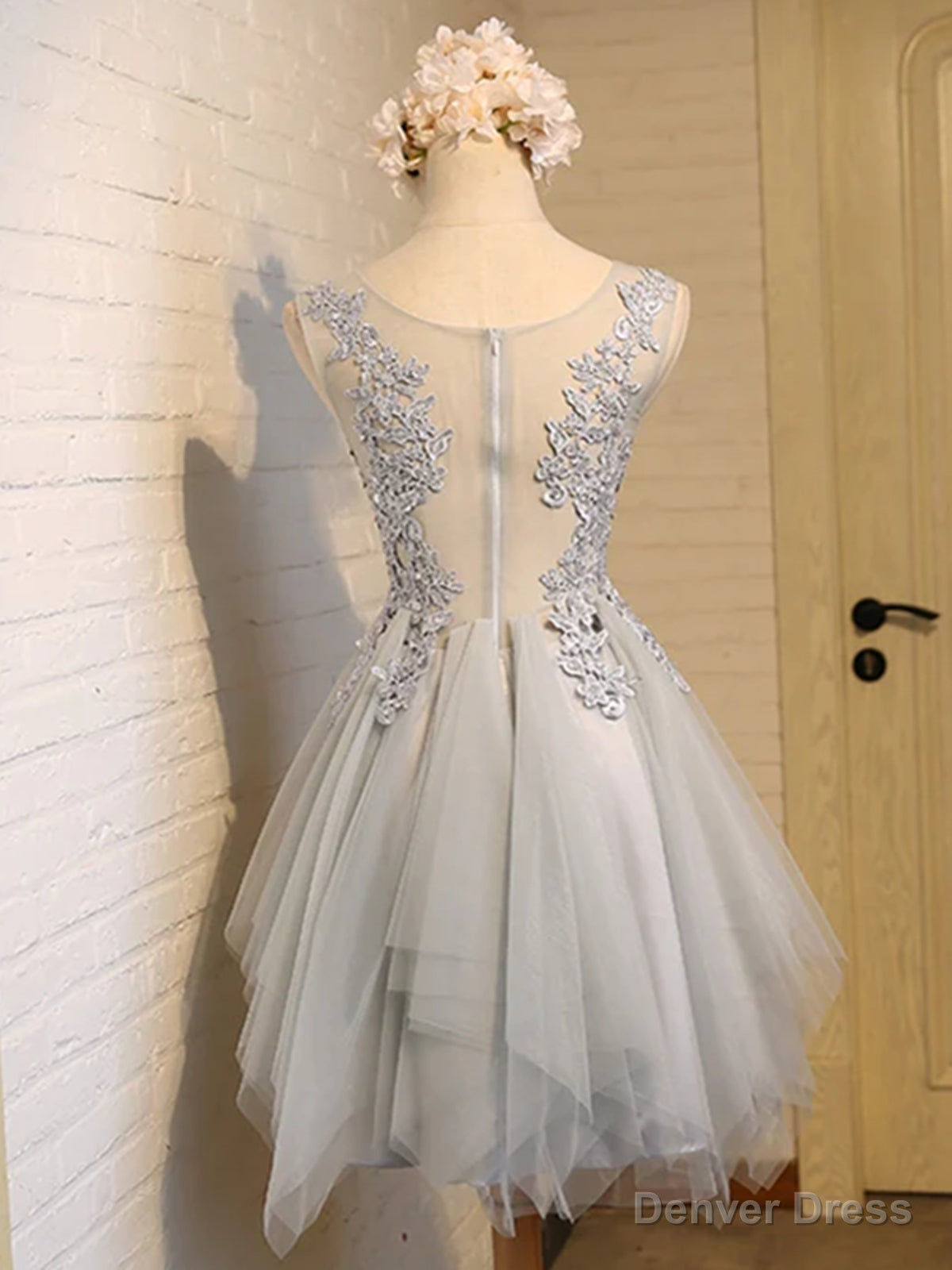 Round Neck Short Gray Lace Prom Dress, Short Grey Lace Homecoming Dresses