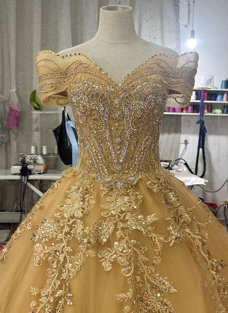 Royal Champagne Gold Off-The-Shoulder Beaded Embroidered Tulle Long Prom Dresses Evening Dresses