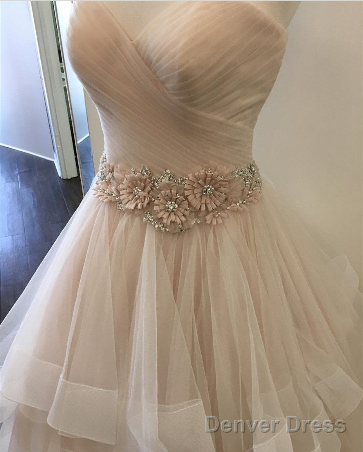 Ruched Sweetheart Ruffles Skirt Blush Pink Wedding Dresses Ball Gowns Secondary image