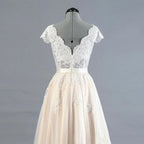 Plus Size Wedding Dresses Lace Appliques Cap Sleeve V Neck Beach Bridal Gown