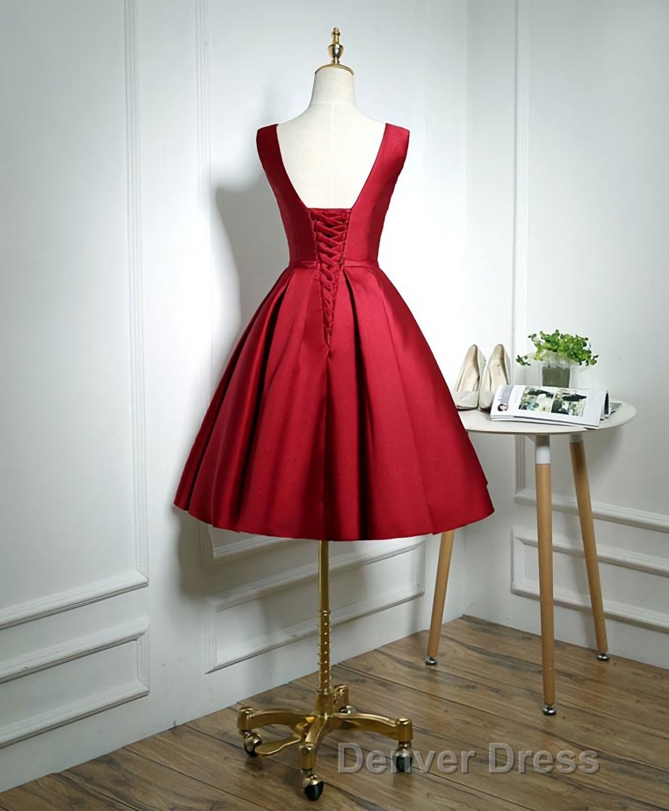 Simple Burgundy Satin V Neck Short Prom Dresses, Evening Dresses