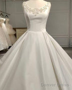 Scoop Neck Wedding Dress Satin Ball Gown With Embroidery