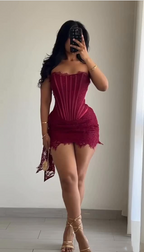 Sexy Burgundy Strapless Lace Sheath Short Cocktail Dress Homecoming Dresses