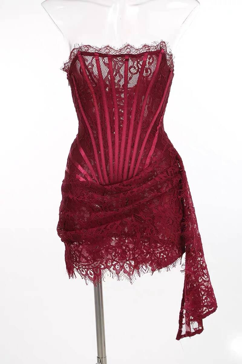 Sexy Burgundy Strapless Lace Sheath Short Cocktail Dress Homecoming Dresses