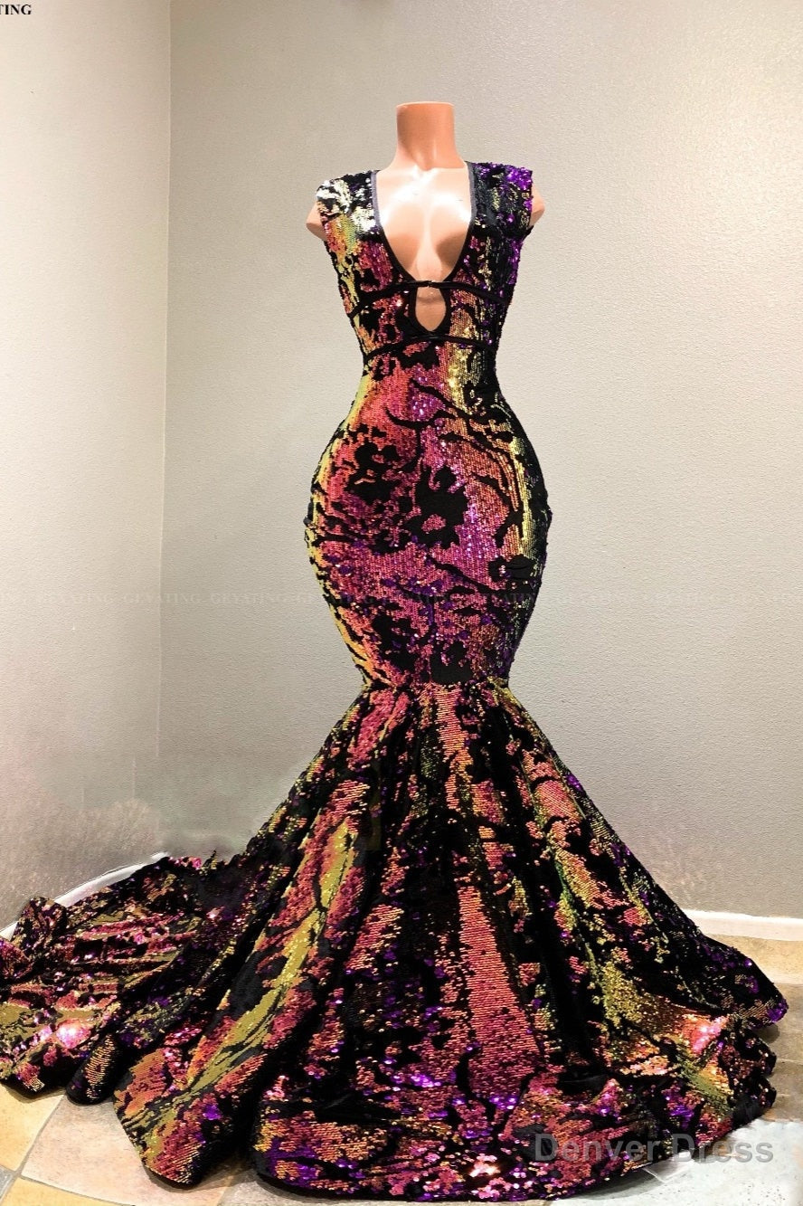 Sexy Deep V-neck Tulle Mermaid Prom Dress Sequins Long With Wide Straps Secondary image