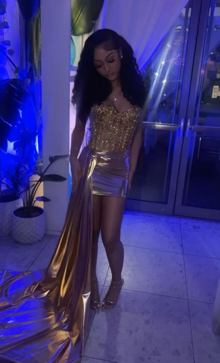 Sexy Gold Strapless Sheath Short Cocktail Dress 8Th Grade Homecoming Dresses Main image
