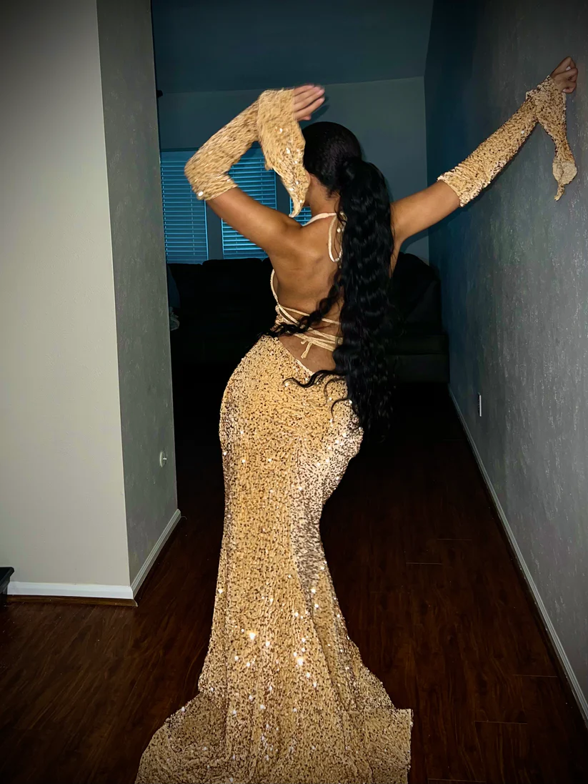 Sexy Mermaid Halter Red Sequin Long Prom Dresses With Gloves