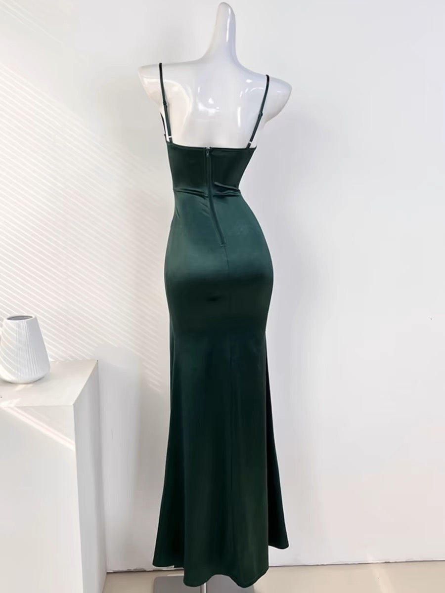 Sexy Mermaid Sleeveless Green Satin Long Prom Dresses