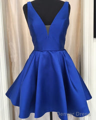 Sexy Plunge V-Neck Satin Homecoming Dresses Short Cocktail Party Gowns