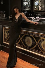 Sexy Sheath Spaghetti Straps Sleeveless Black Prom Dresses Birthday Outfits With Flower