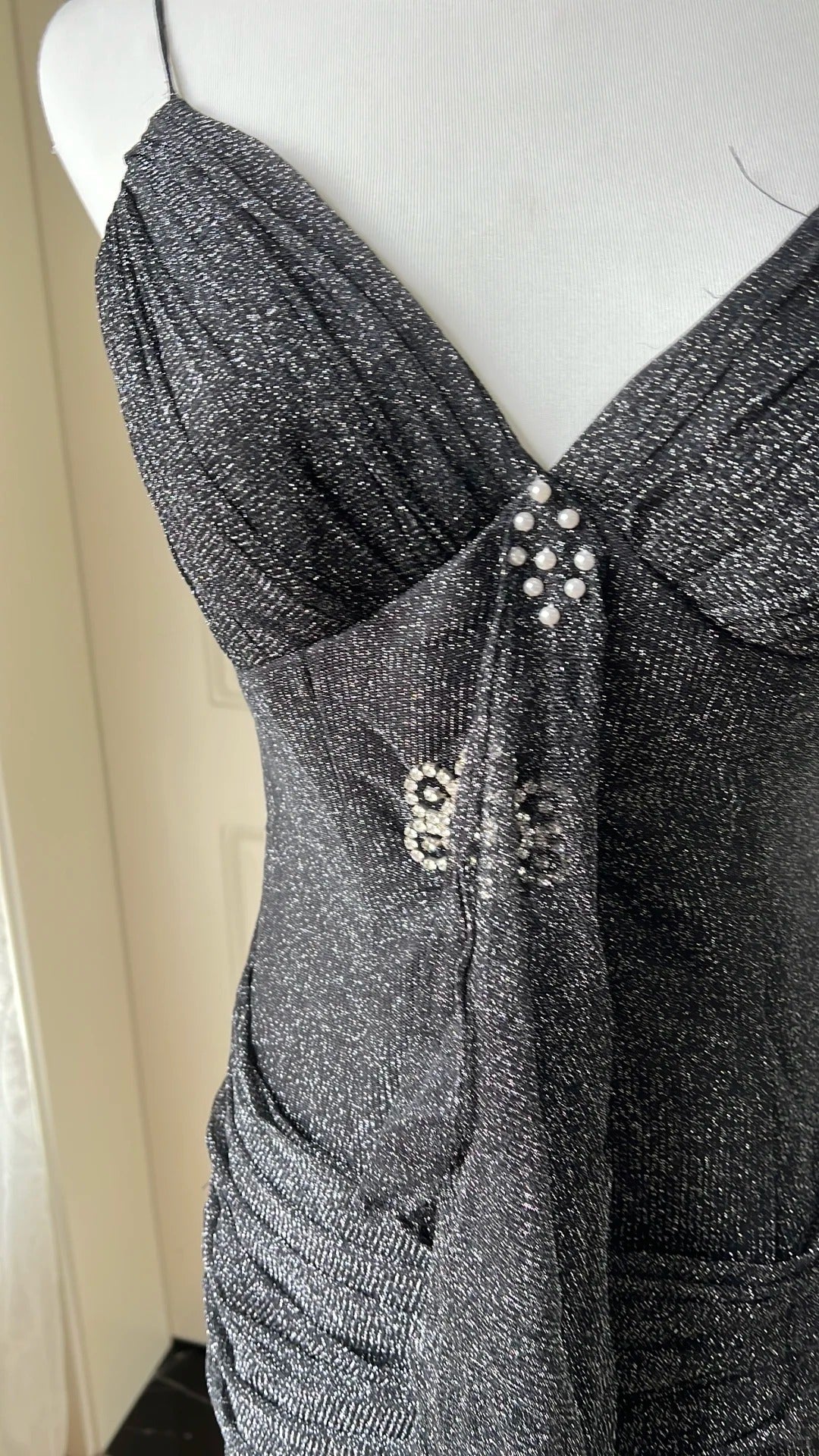 Sexy Silver-Black Mermaid Ruffled Deep V Halter Shimmering Long Prom Dresses Evening Dresses