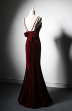 Elegant Burgundy Spaghetti Straps Velvet Mermaid Prom Dress