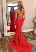 Sheath Column Square Neckline Sleeveless Court Train Lace Prom Dresses With Appliqued