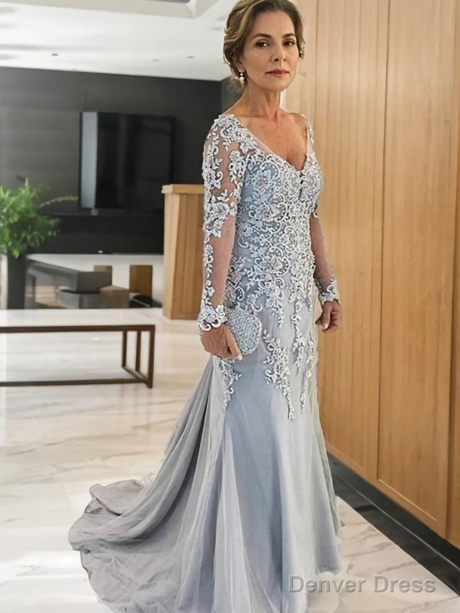 Sheath Column V Neck Sweep Train Tulle Mother of the Bride Dresses With Appliques Lace