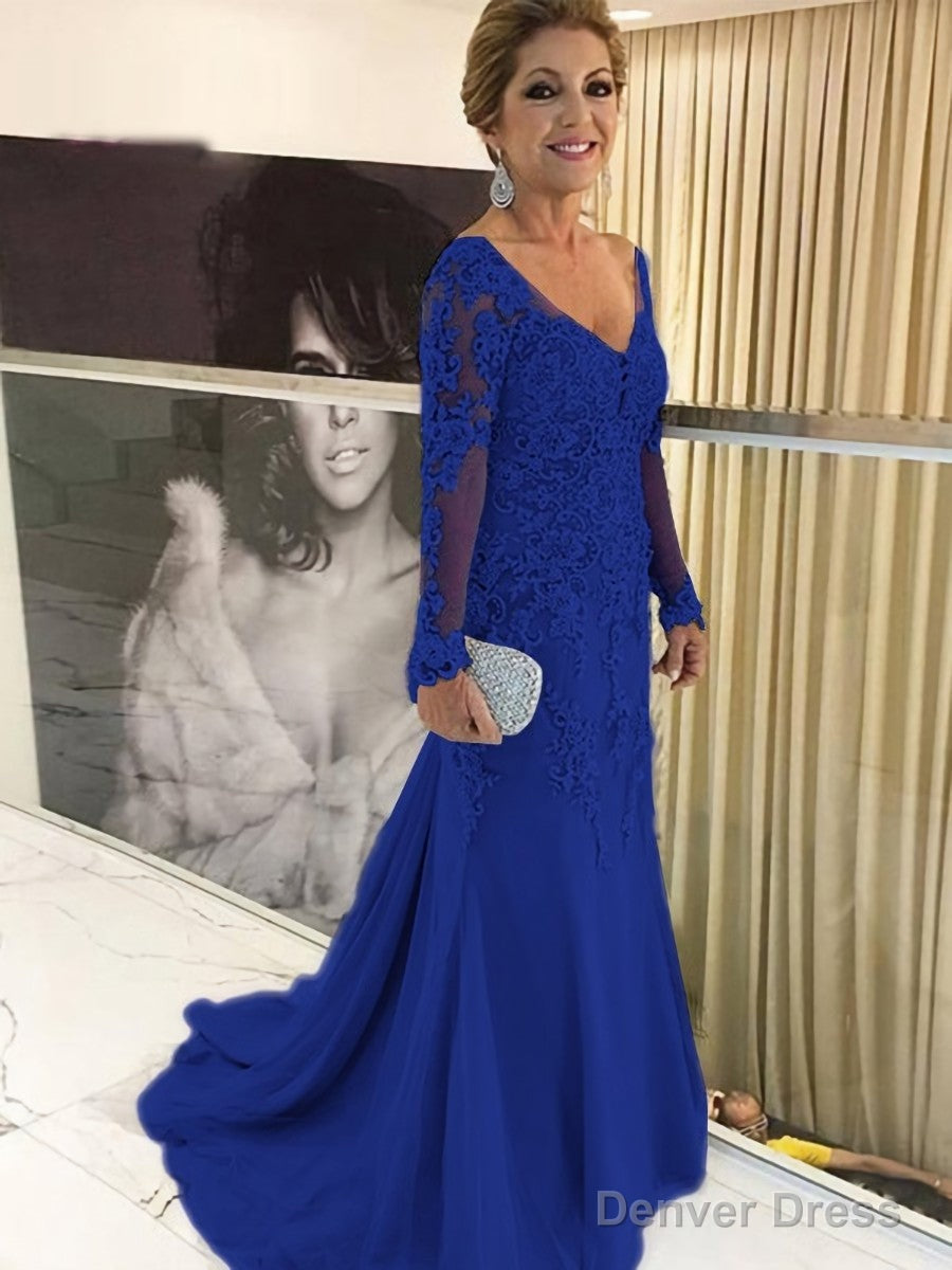 Sheath Column V Neck Sweep Train Tulle Mother of the Bride Dresses With Appliques Lace