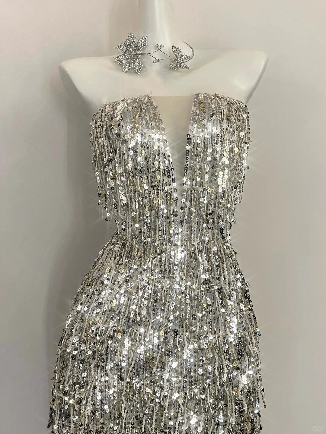 Shining Silver-White Slim-Fit Tube Top Sequined Tassel Long Prom Dresses Evening Dresses