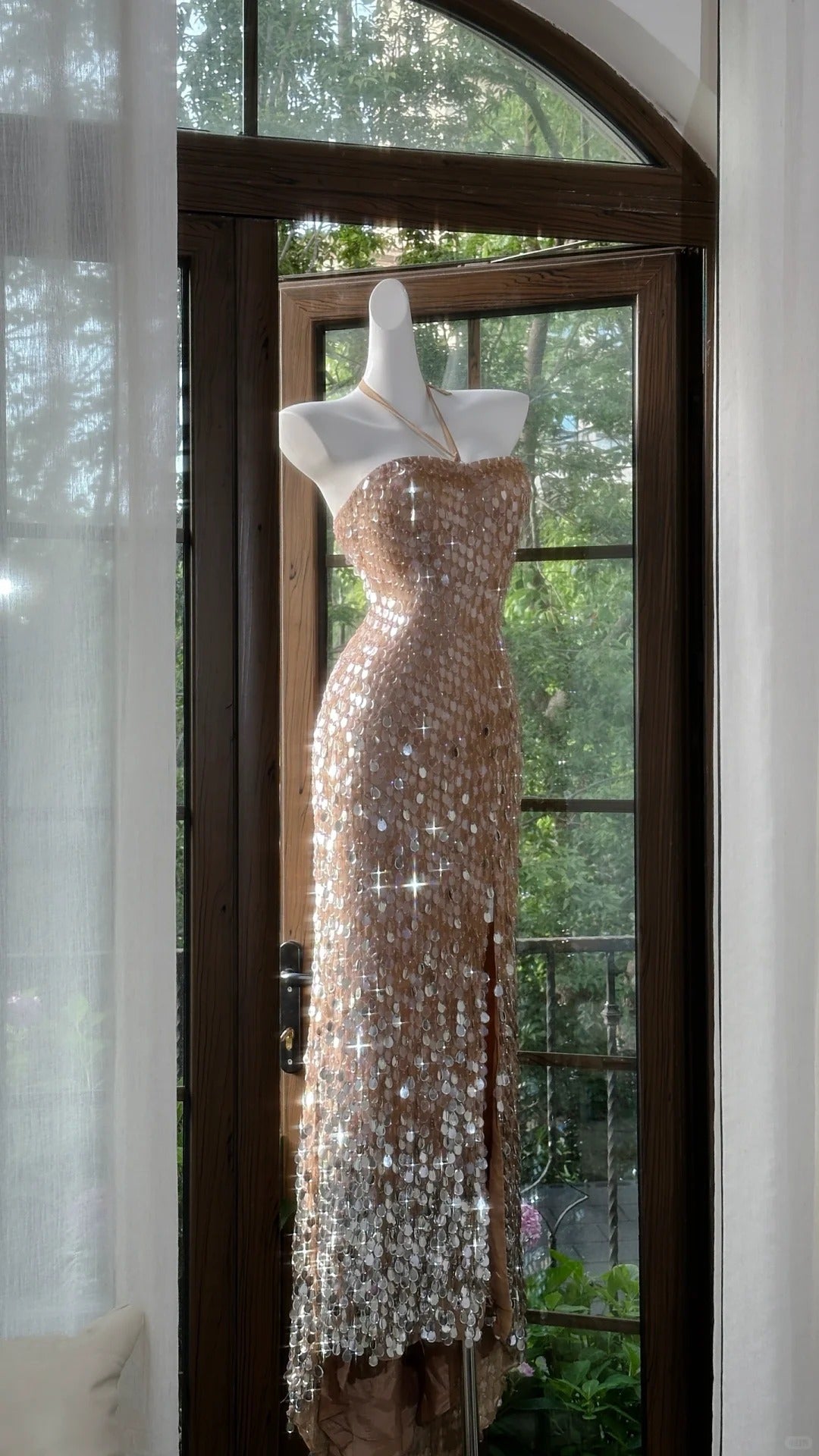 Shiny Halterneck Large Sequined Slit Mermaid Prom Dresses