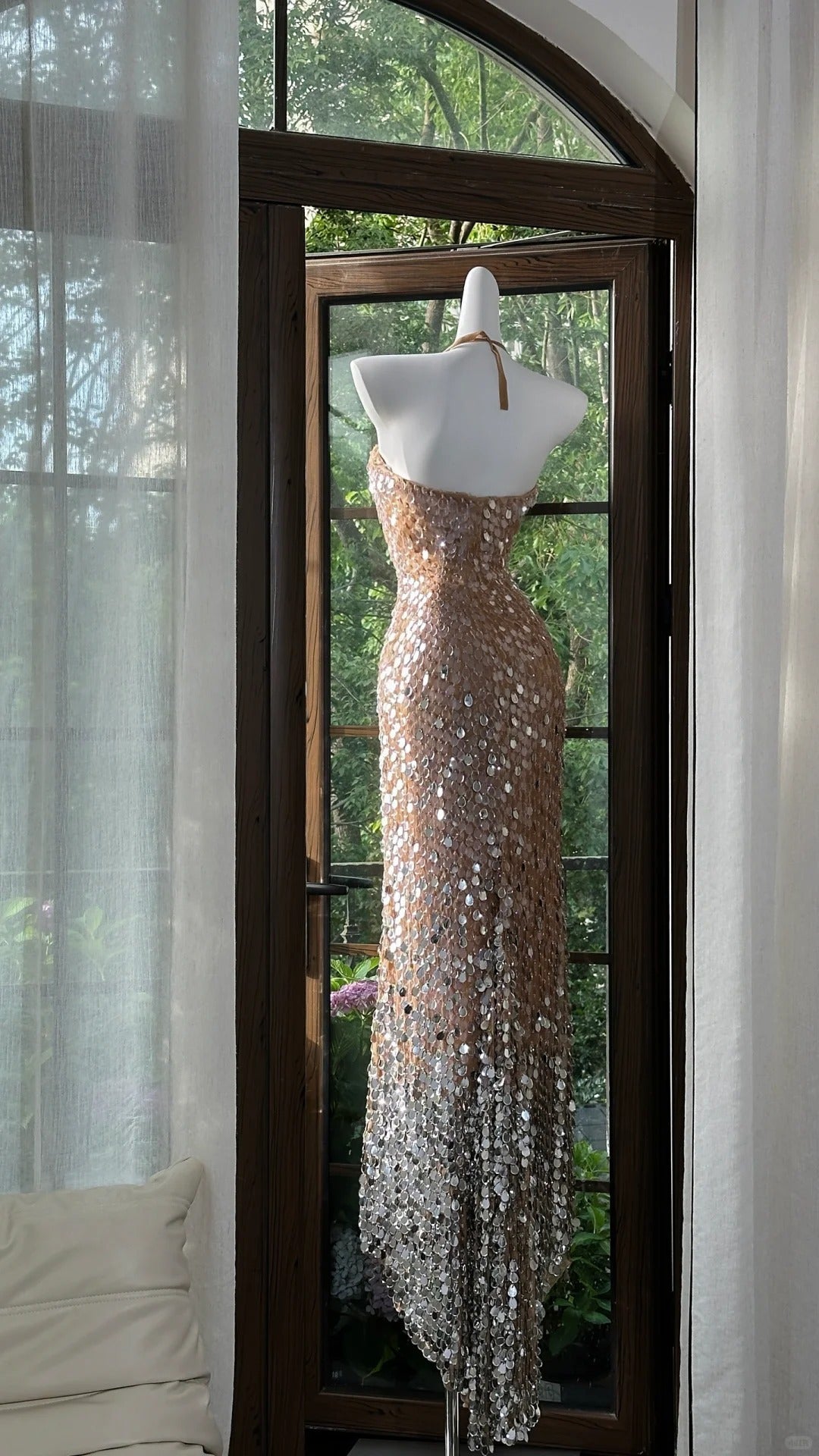 Shiny Halterneck Large Sequined Slit Mermaid Prom Dresses