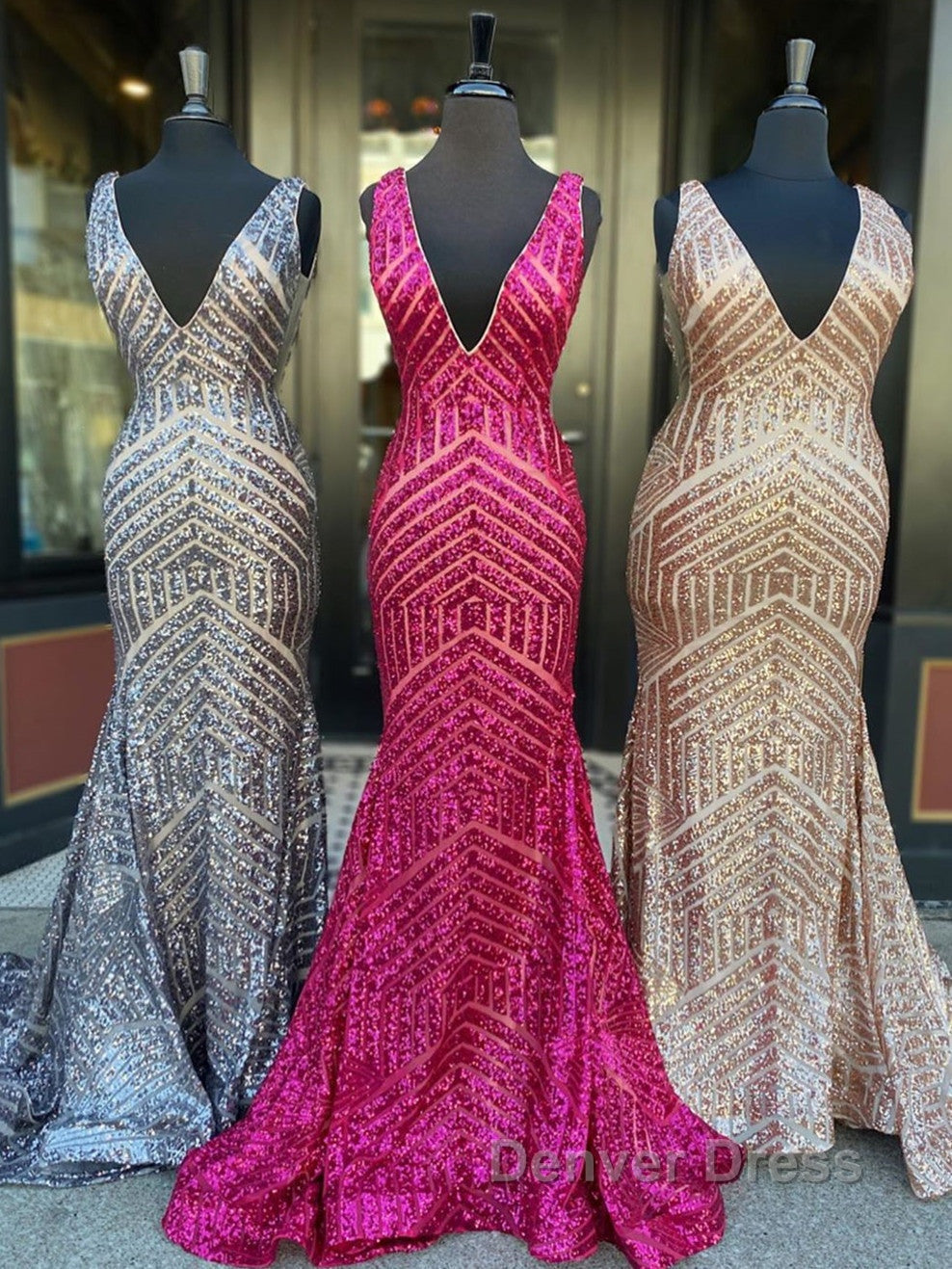Shiny Mermaid Long V Neck Red Sequins Prom Dresses