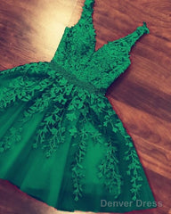 Short Green Homecoming Dresses Lace Embroidery