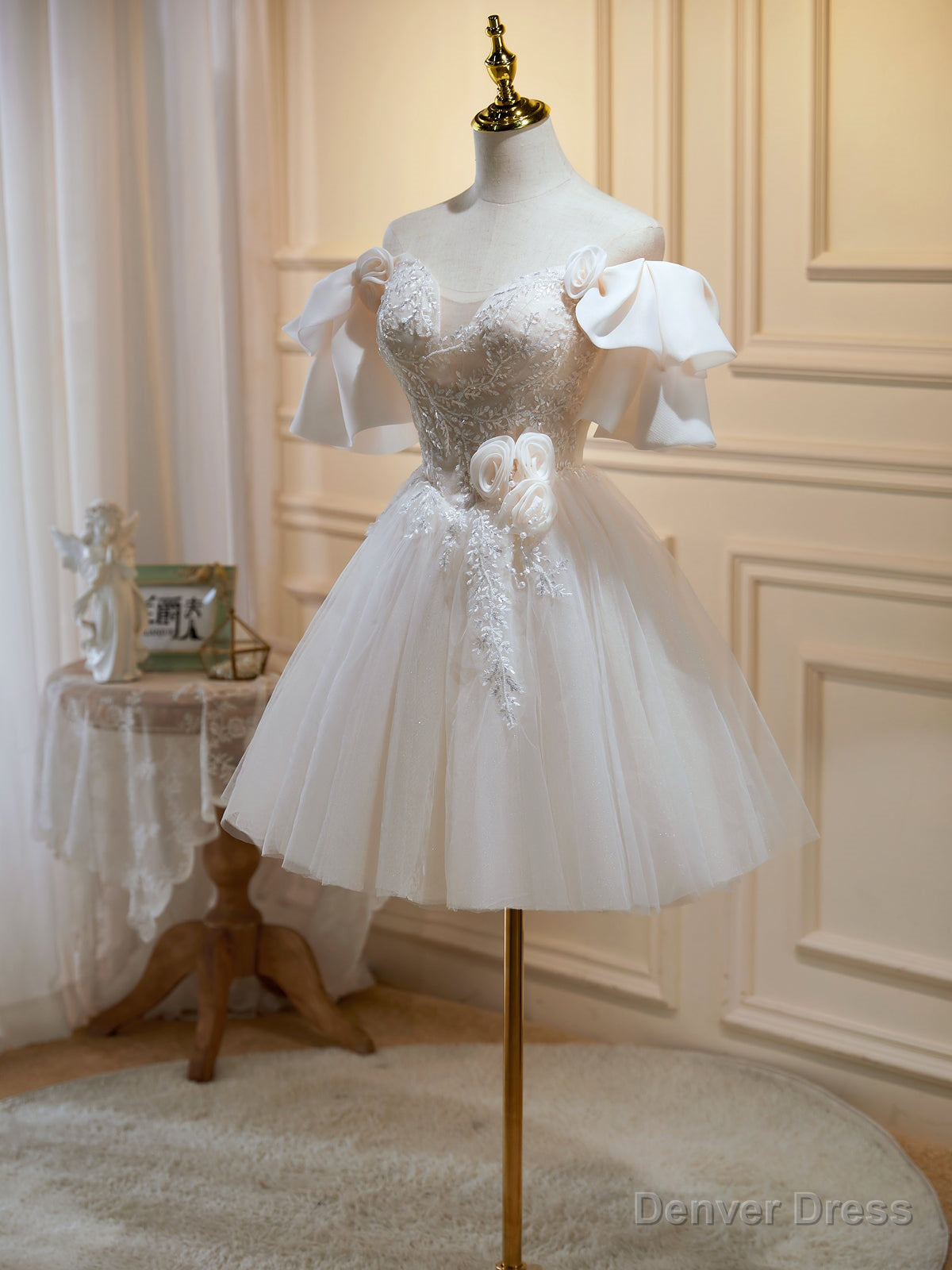 Short Light Champagne Lace Floral Prom Dresses, Short Light Champagne Formal Homecoming Dresses Main image