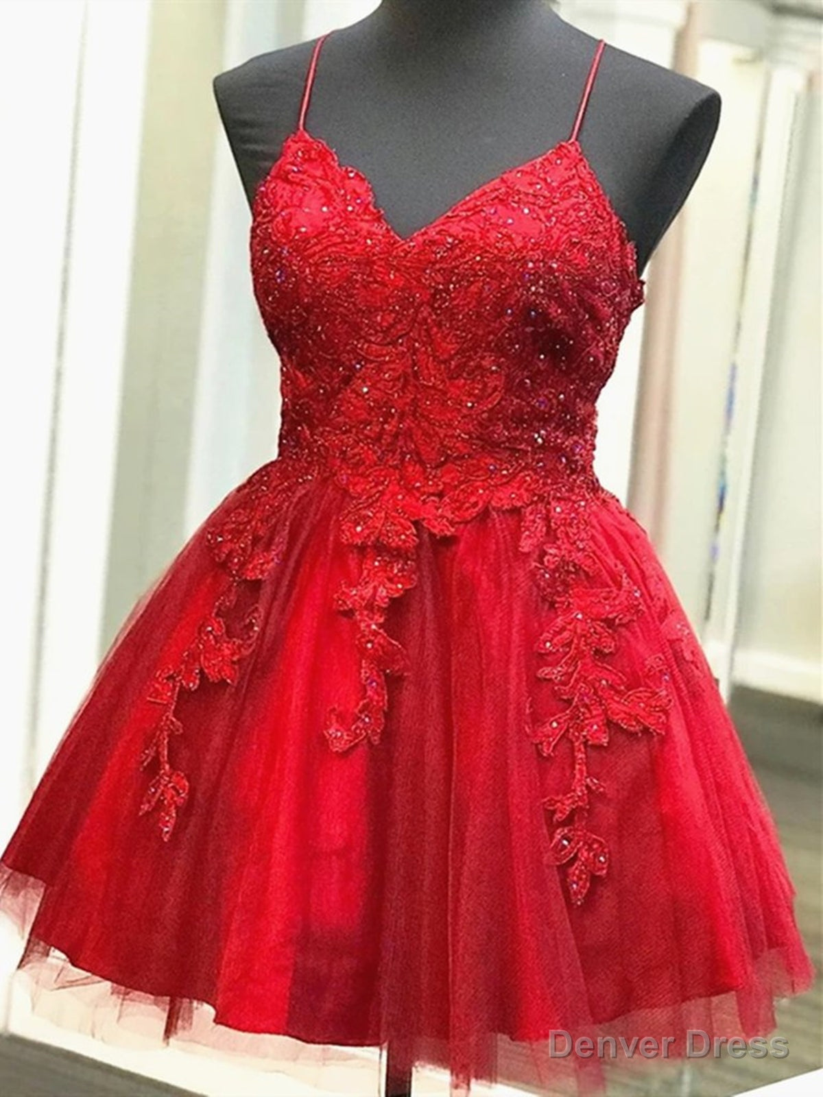 Short V Neck Red Lace Prom Dresses, V Neck Short Red Lace Graduation Homecoming Dresses Main image
