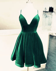 Short Velvet Prom Dresses V Neck Spaghetti Straps