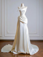 Simple A-Line Satin Sweep Train Light Champagne Prom Dresses