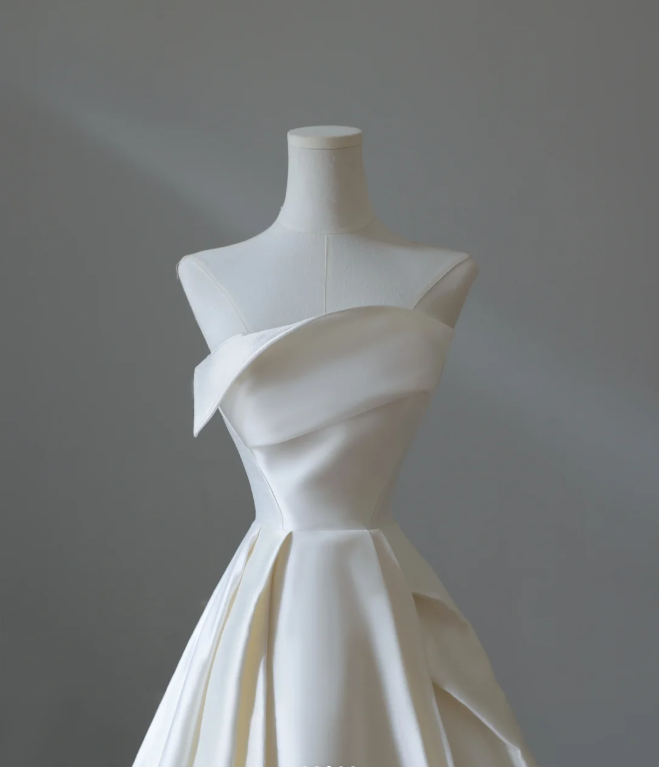 Simple And Elegant White Satin A-Line Wedding Dresses
