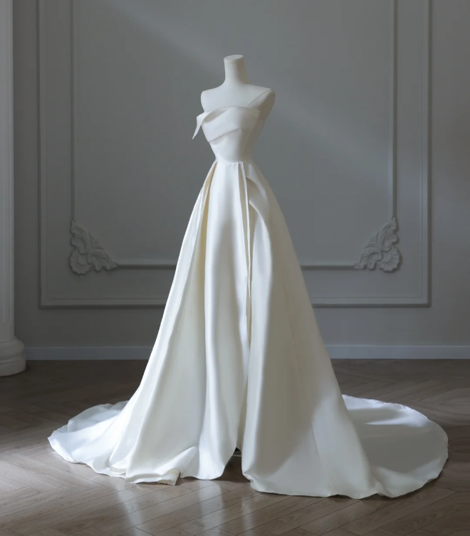 Simple And Elegant White Satin A-Line Wedding Dresses