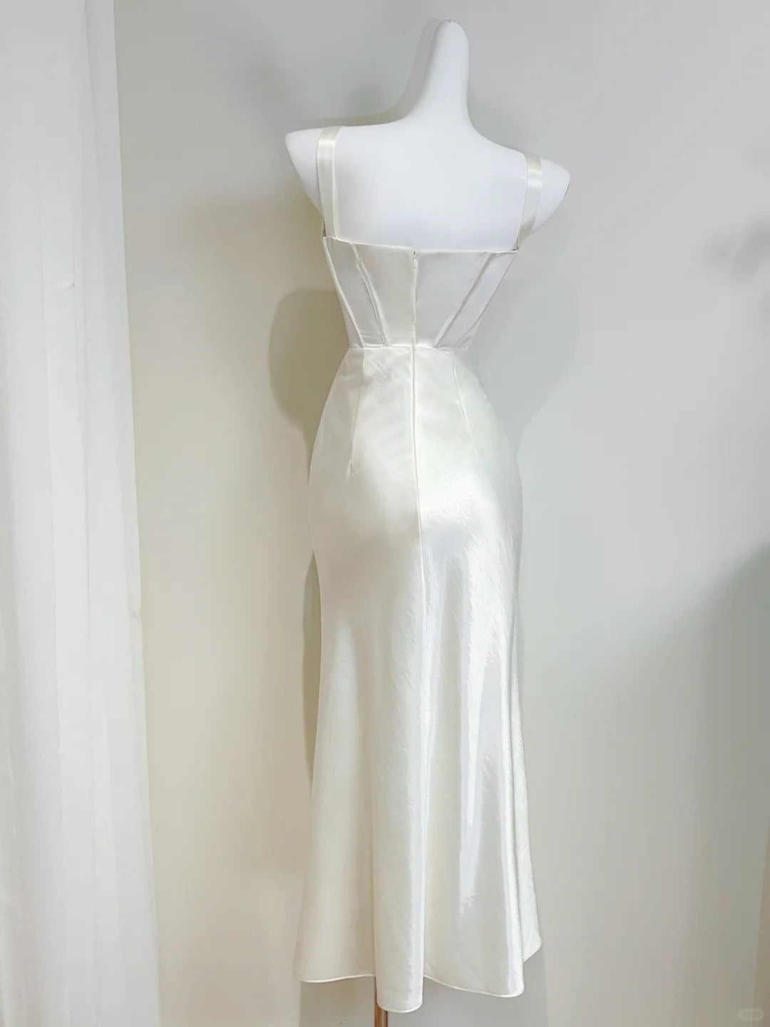 Simple Ivory Mermaid Square Neck Strapless Pleated Satin Prom Dresses Evening Dresses Bridesmaid Dresses