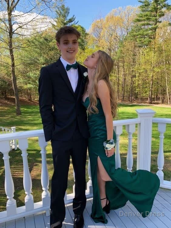 Simple Mermaid Dark Green Slit Long Prom Dress Main image