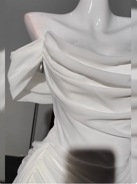 Simple Off The Shoulder Pleated Chiffon White 17Th Birthday Homecoming Dresses