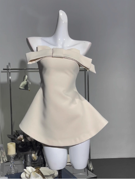Simple Tube Top Bow Waist Birthday Skirt Homecoming Dresses Secondary image