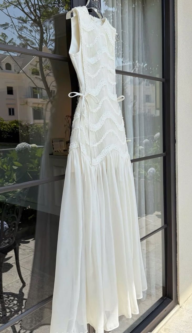 Simple A Line Round Neck Light Apricot Lace Chiffon Prom Dresses Outfits