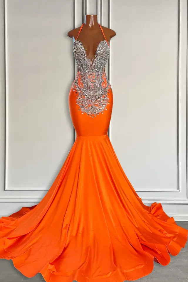 Sleeveless V-Neck Halter Mermaid Prom Dress With Beadings Main image