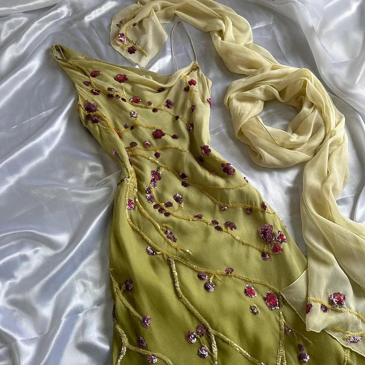 Yellow Green Gorgeous Exquisite Vintage Embroidered Spaghetti Strap Long Ball Gowns Prom Dresses Prom Gowns Secondary image